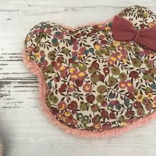 Les Petits Marmots | Bouillotte - Ours liberty rose