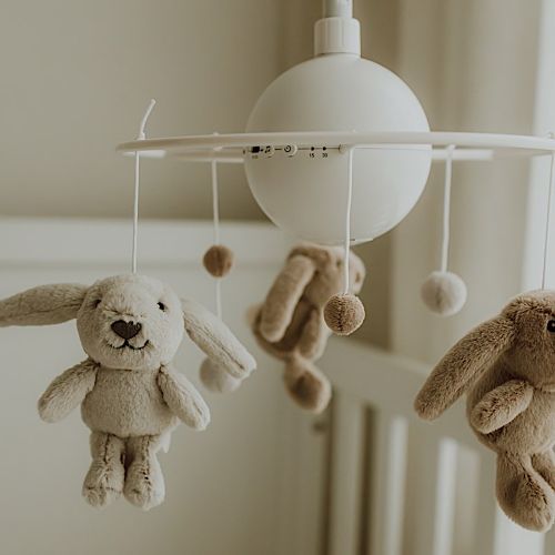 Les Petits Marmots | Mobile - Milo le lapin